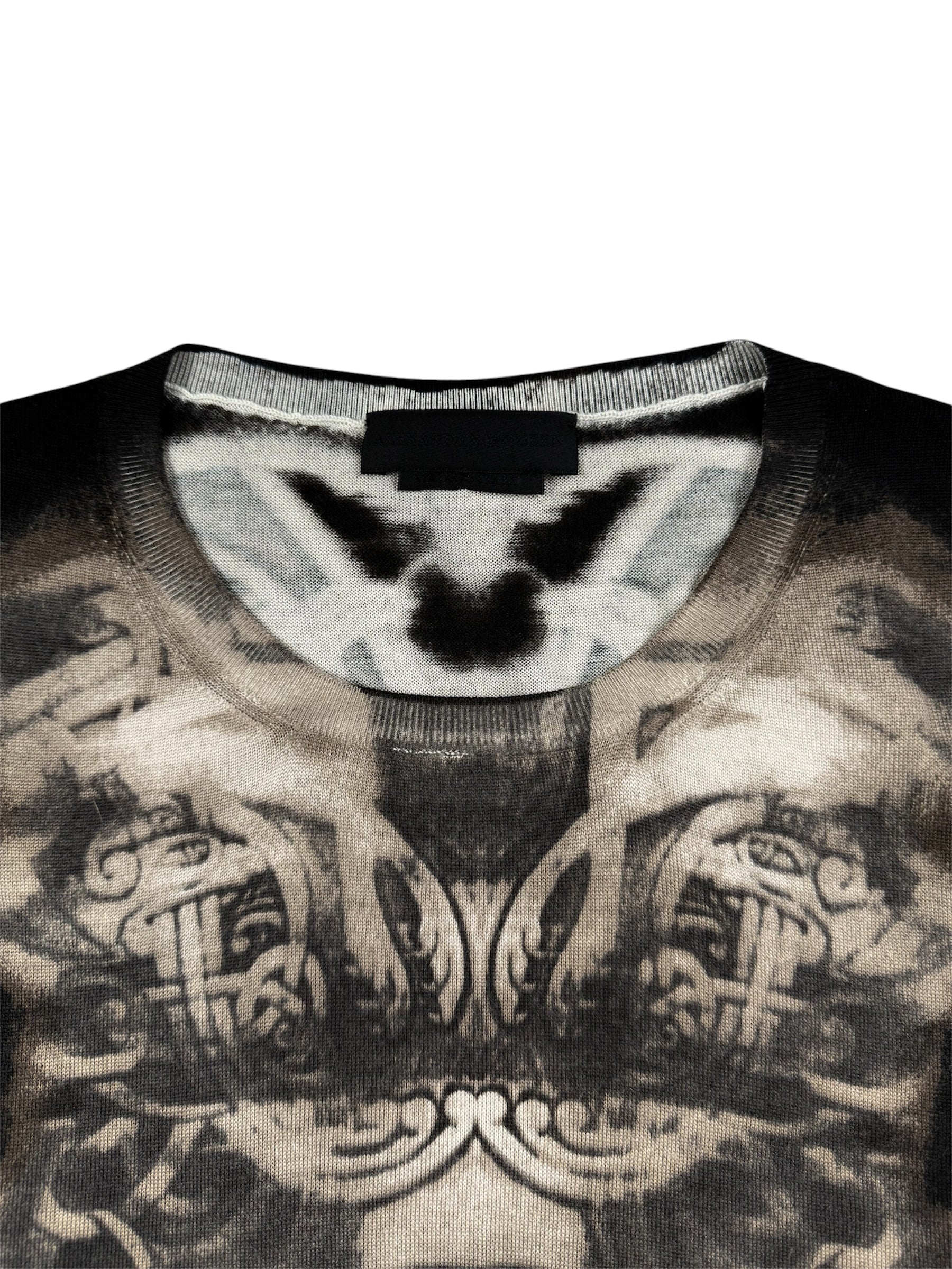Alexander McQueen AW2010 “An Bailitheoir Cnámh” Tribal Skeleton Tattoo Knit